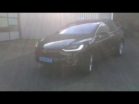 Dutch Taxi Company Sues Tesla For €1.3 Million Due To Defective Cars