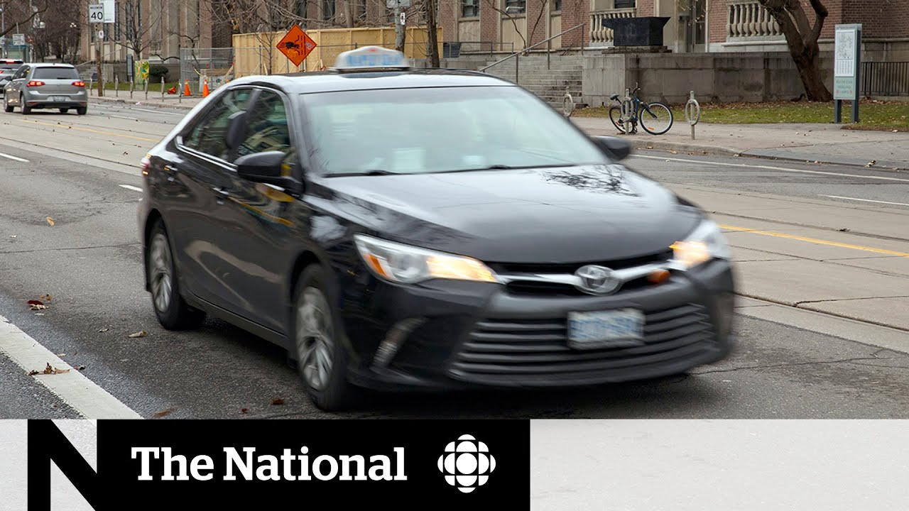 Airport taxi drivers worry about COVID-19 risk