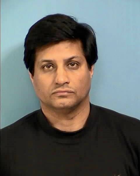 Naperville taxi driver accused of sexually assaulting his passenger is held on a $150,000 bail (Chicago, USA)
