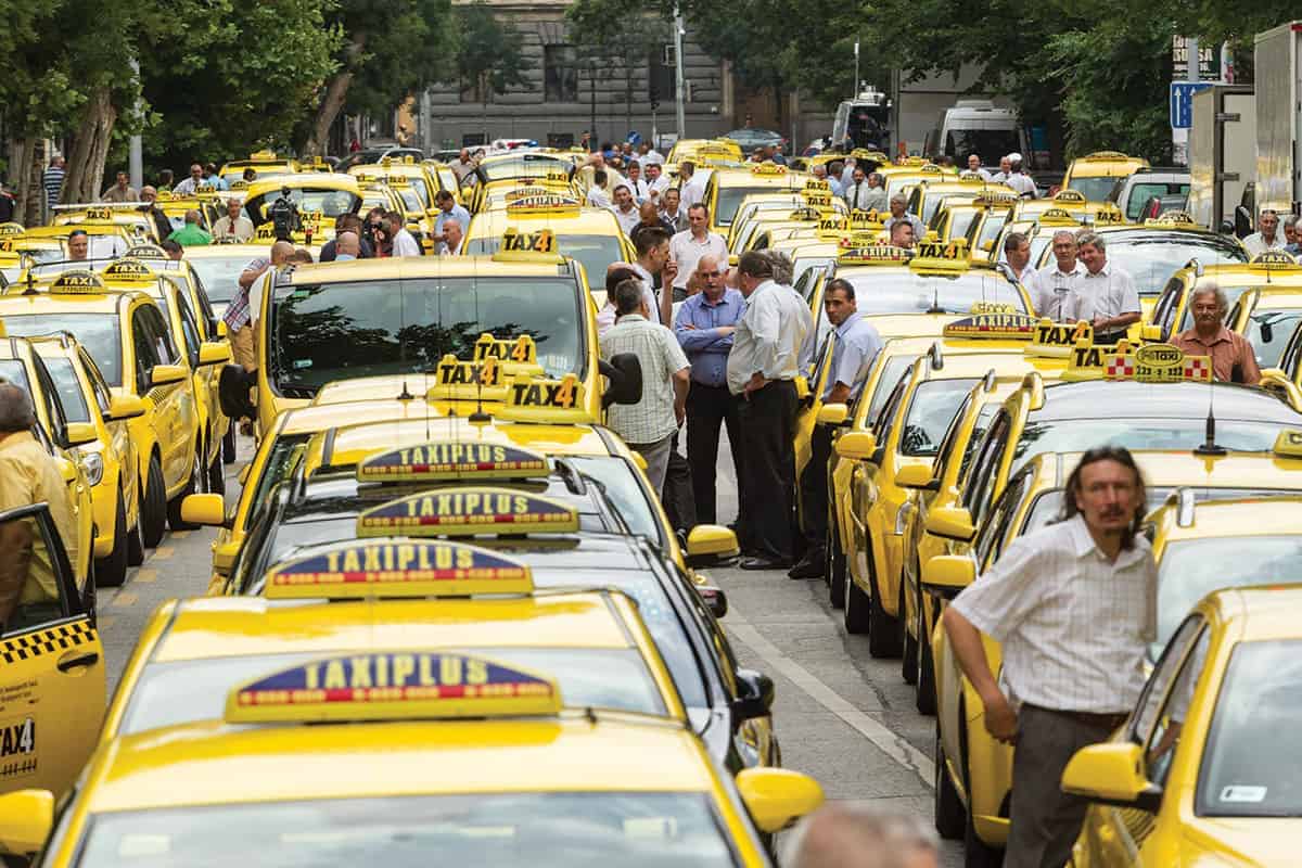 Taxi driver “the worst job” in the US, study shows