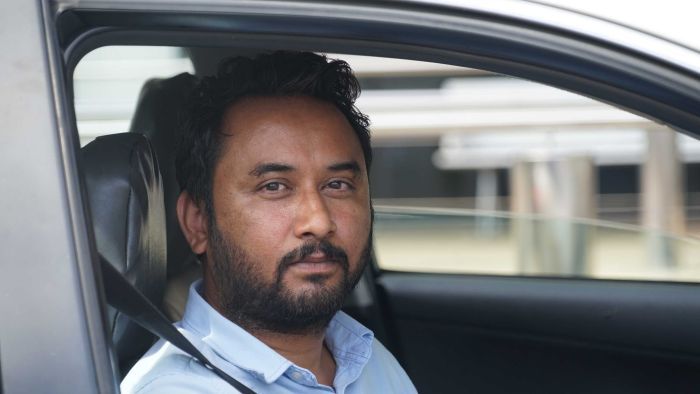 Taxi drivers and transport workers worried about coronavirus infection risks at work