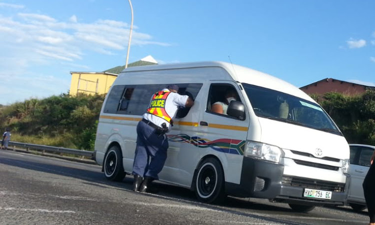 Taxi drivers in Braelyn Avanza cut tools because of Covid-19 restrictions
