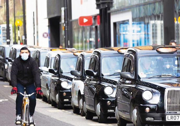 Lockdown hurts the black cab business