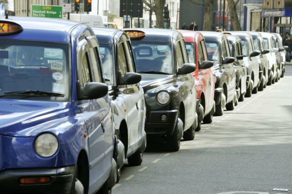 COVID-19 death rate is higher among male taxi drivers and security guards in England