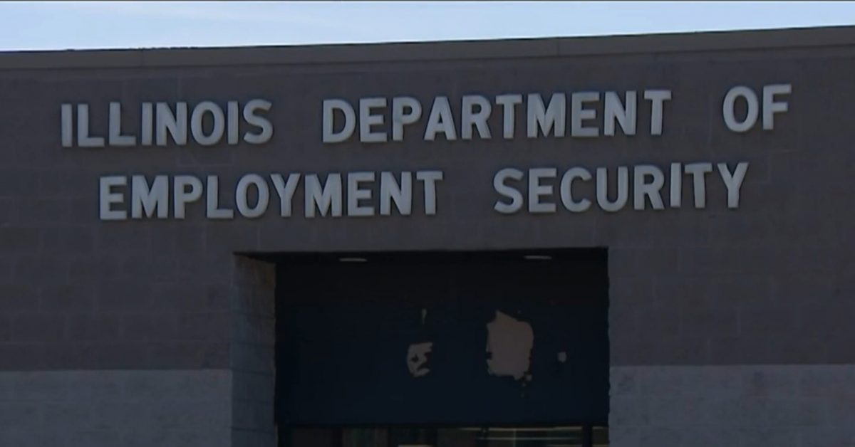 As unemployment increases during the COVID-19 pandemic, many people in Illinois say they still can't get to the state to receive benefits